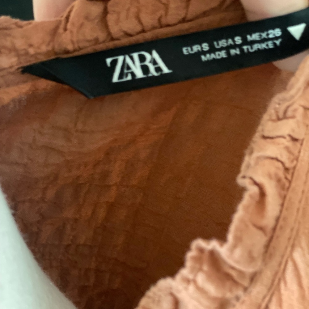 Zara blouse - Picture 3 of 3